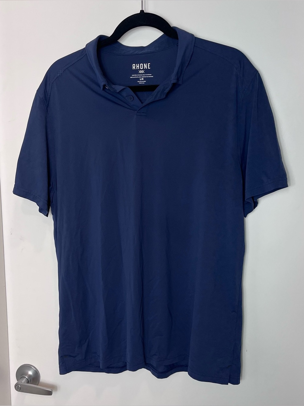 Rhone Men's Blue Solid Short Sleeve Collared Polo Button Embroidered Large